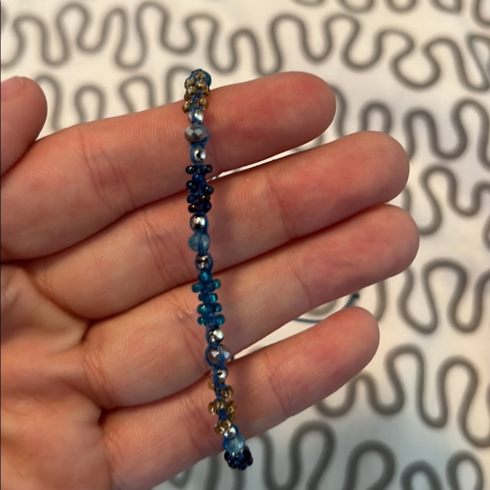 Multiple adjustable bracelets - Picture 5 of 10